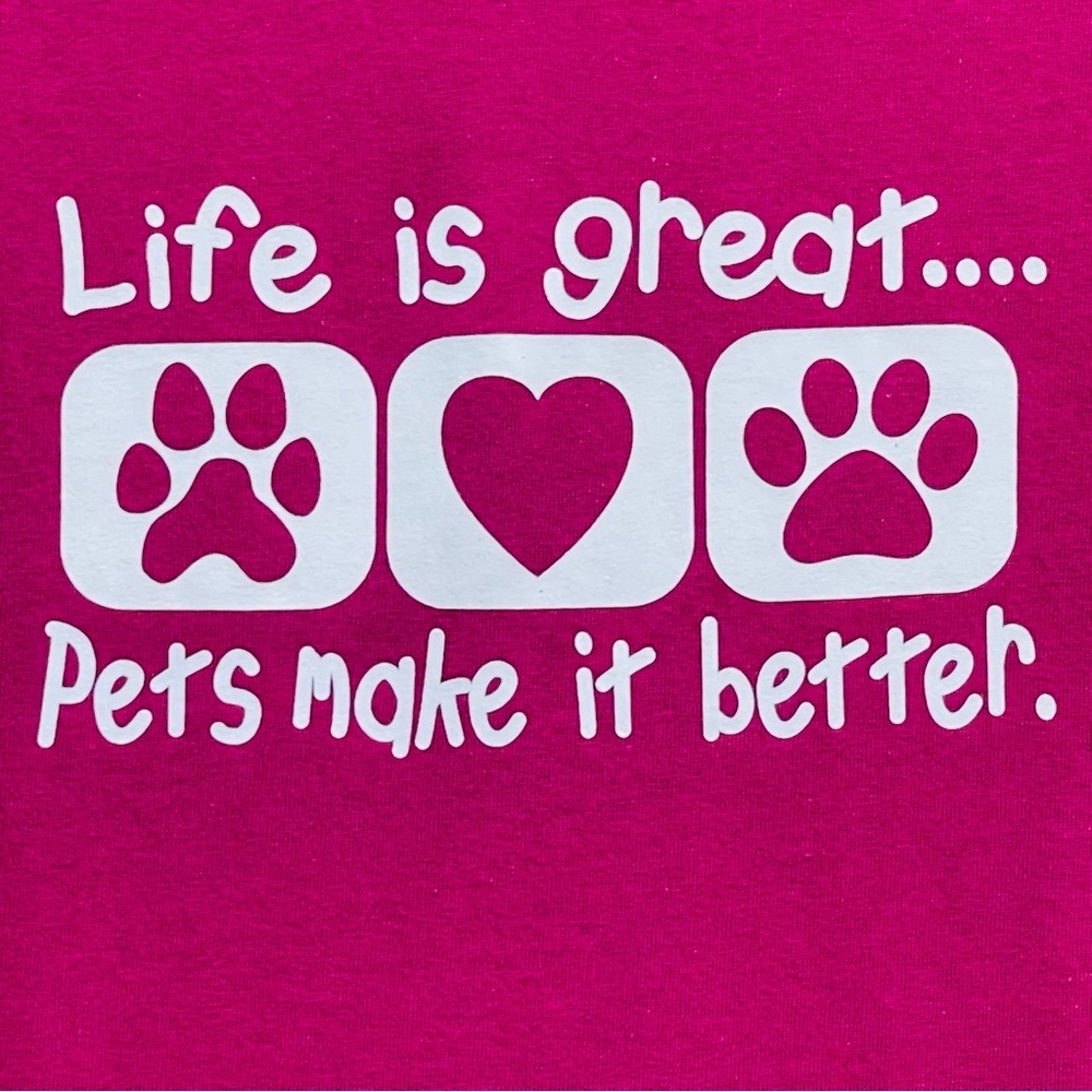 Women's NWOT Gildan Pure Cotton Pets Make Life Better  Tshirt, M - Picture 1 of 7